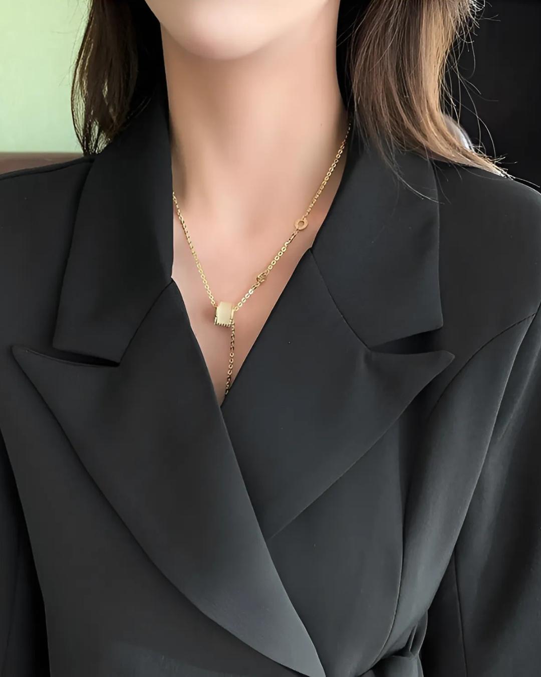 Blazer Vittore Annabely Longo com Cinto Ajustável e Detalhe Lateral Plissado