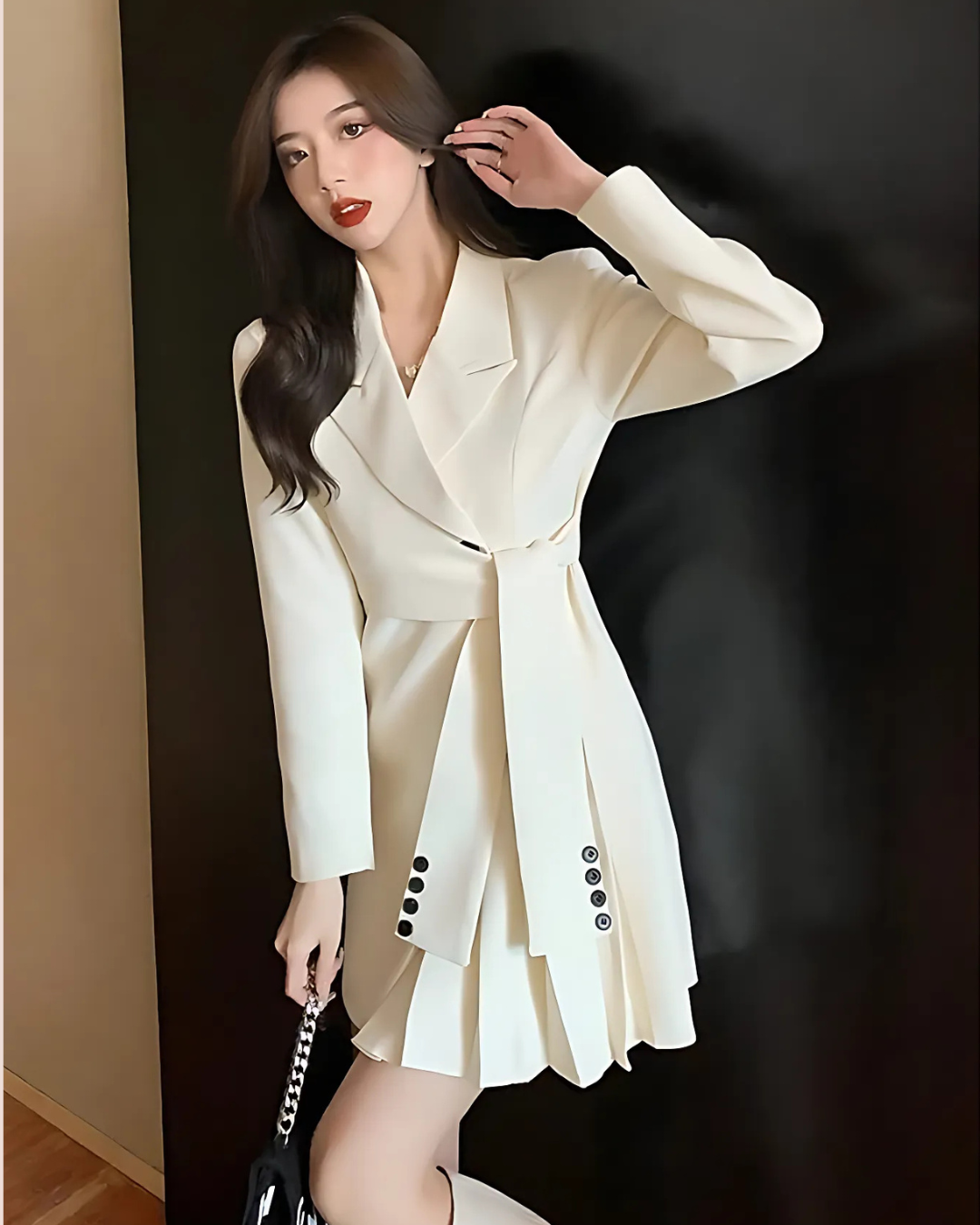 Blazer Vittore Annabely Longo com Cinto Ajustável e Detalhe Lateral Plissado