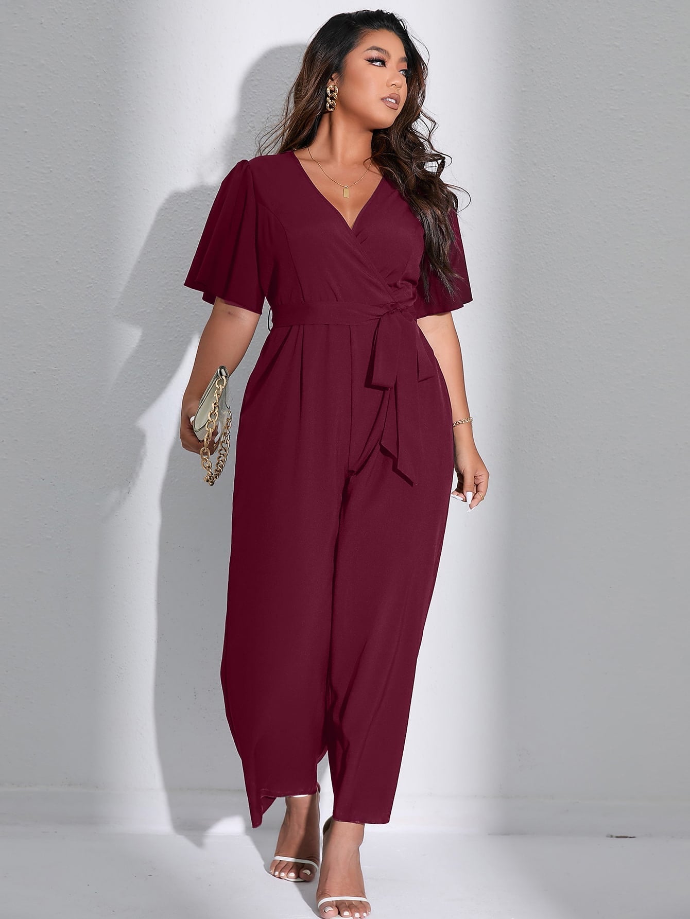 Macacão Feminino Plus Size Liso Elegante-Vittore Modas