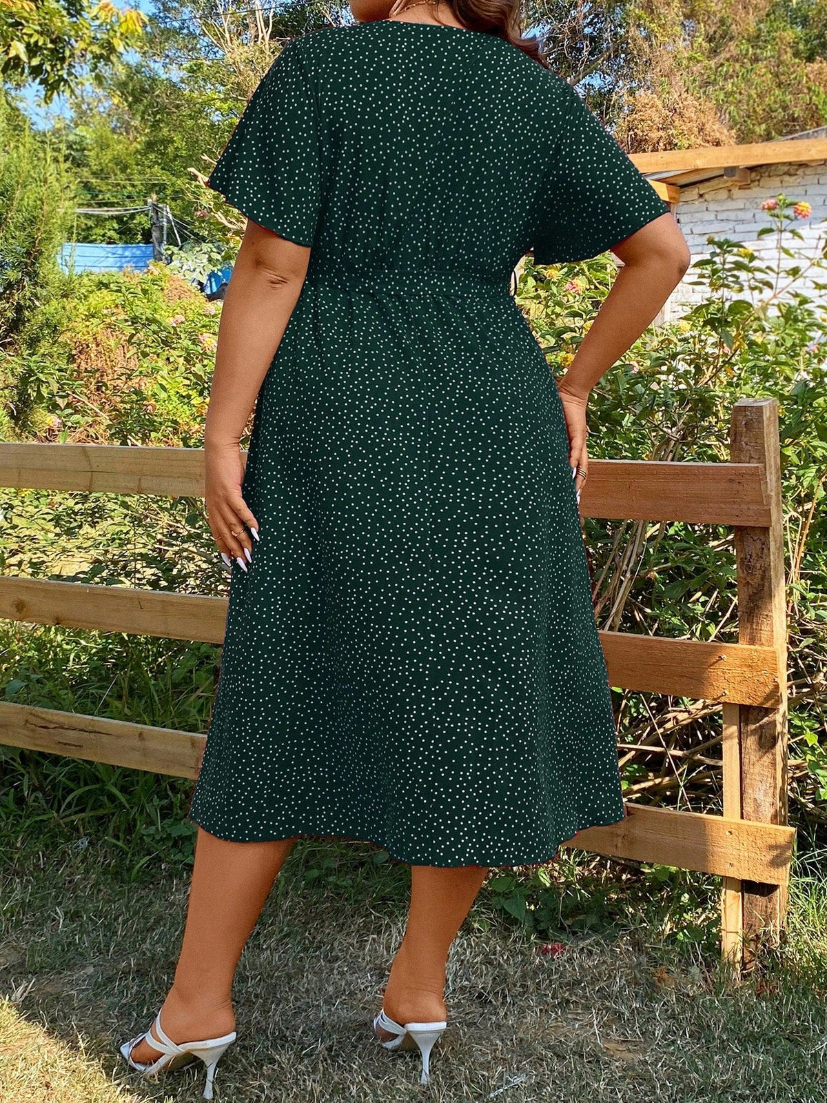 Vestido Midi Plus Size Feminino Poá Envelope