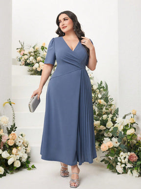 Vestido Midi Plus Size Feminino Plissado