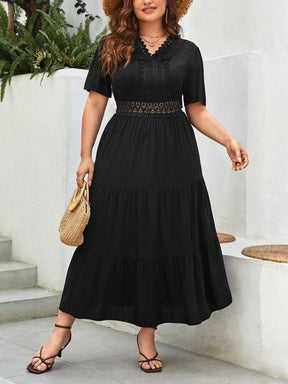 Vestido Plus Size Longo Feminino Manga Curta de Renda