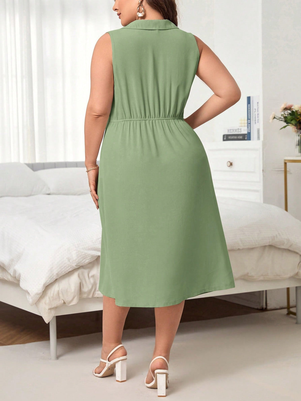 Vestido Midi Plus Size Feminino com Botão Lateral-Vittore Modas