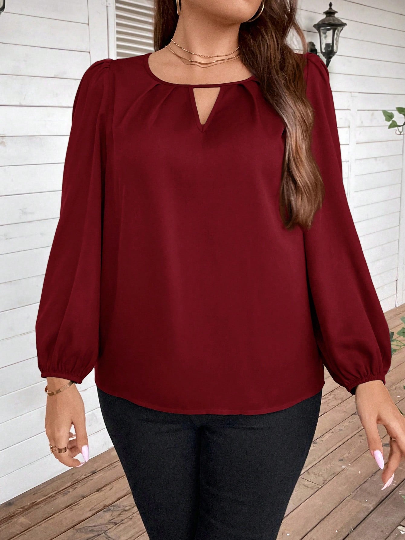 Blusa Feminina Manga Longa Decote Gota Plus Size