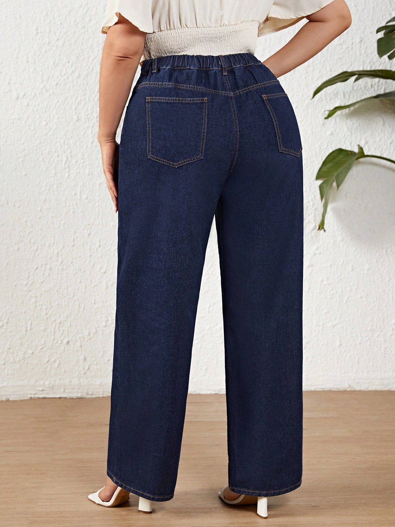 Calça Jeans Reta Feminina Plus Size-Vittore Modas