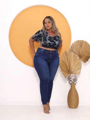 Calça Jeans Skinny Feminina Plus Size-Vittore Modas