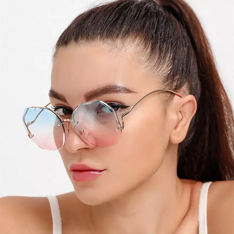 Óculos de Sol Feminino Vittore Oceano com Lentes de Proteção UV e Design Moderno