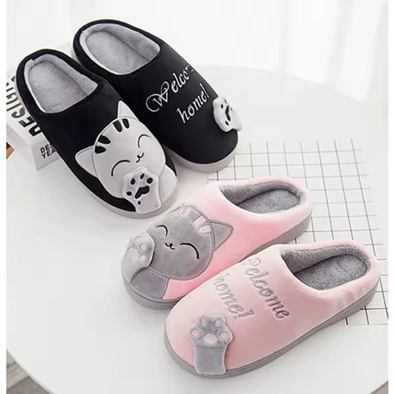 Pantufa Feminina Vittore Gatinho com Design Fechado e Toque Confortável