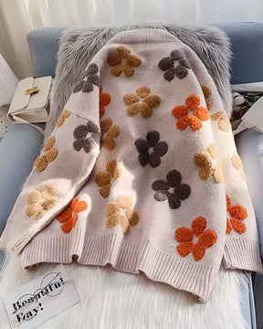 Cardigan Feminino Vittore Flower com Bordados Florais e Modelagem Oversized