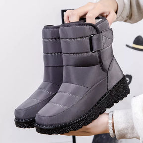 Bota Casual Seraphine - Impermeável e Peluciada