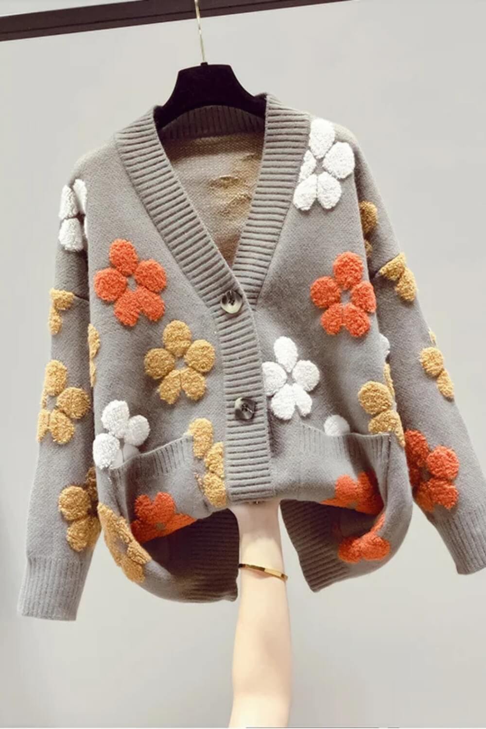 Cardigan Flower