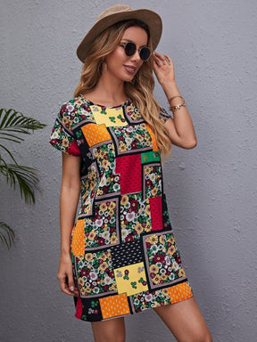 Vestido Curto Retalhos Patchwork